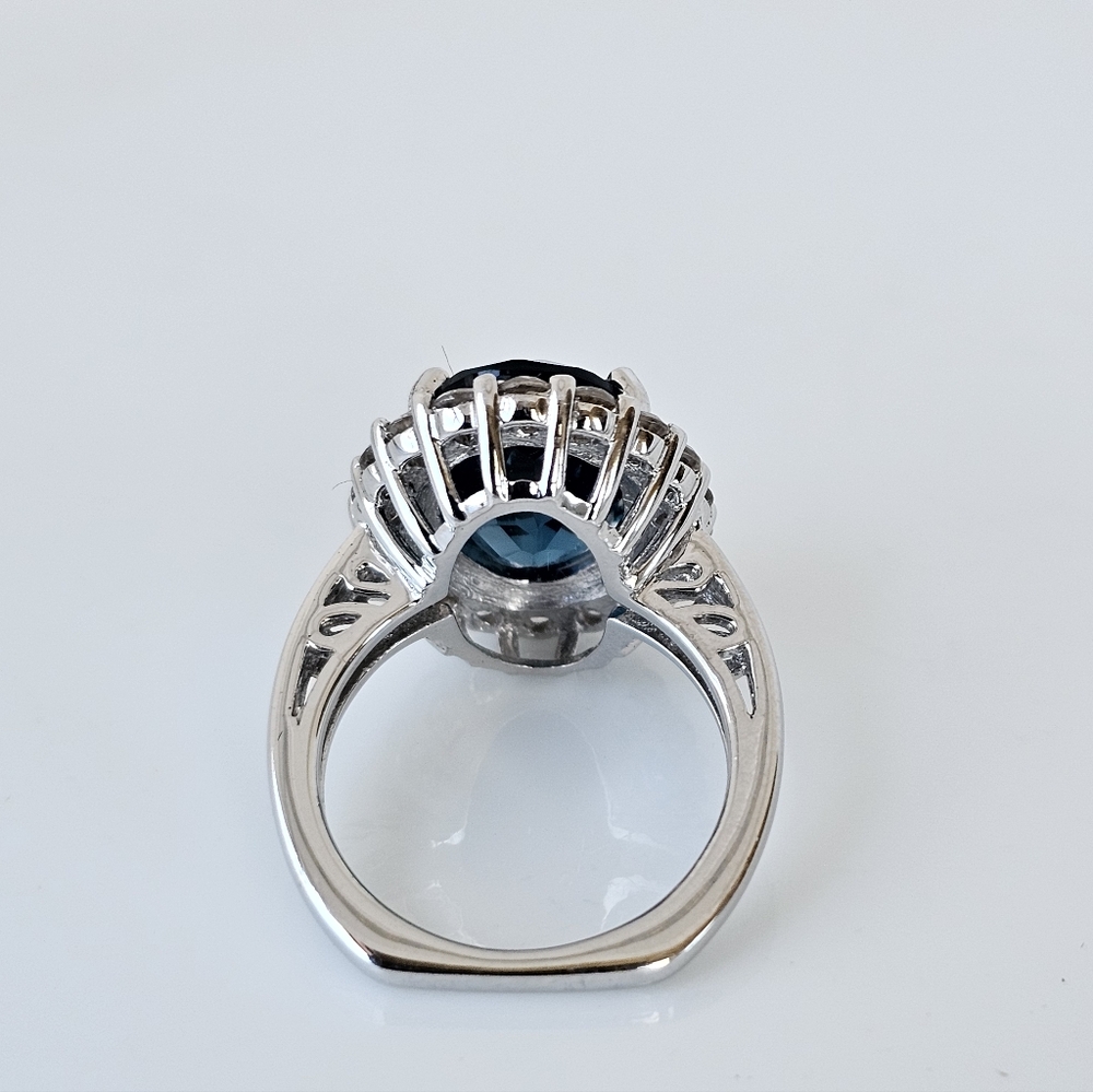 Natural London Blue Topaz & White Zircon Ring Sterling Silver Size 6! - Picture 6 of 13